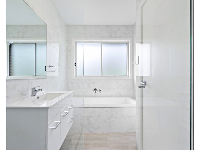 36 Scott Street, Toongabbie NSW 2146