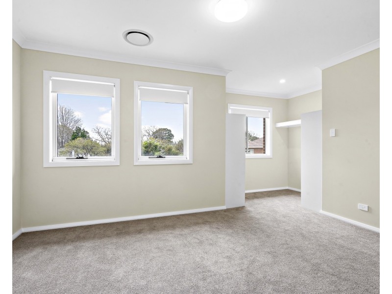 36 Scott Street, Toongabbie NSW 2146