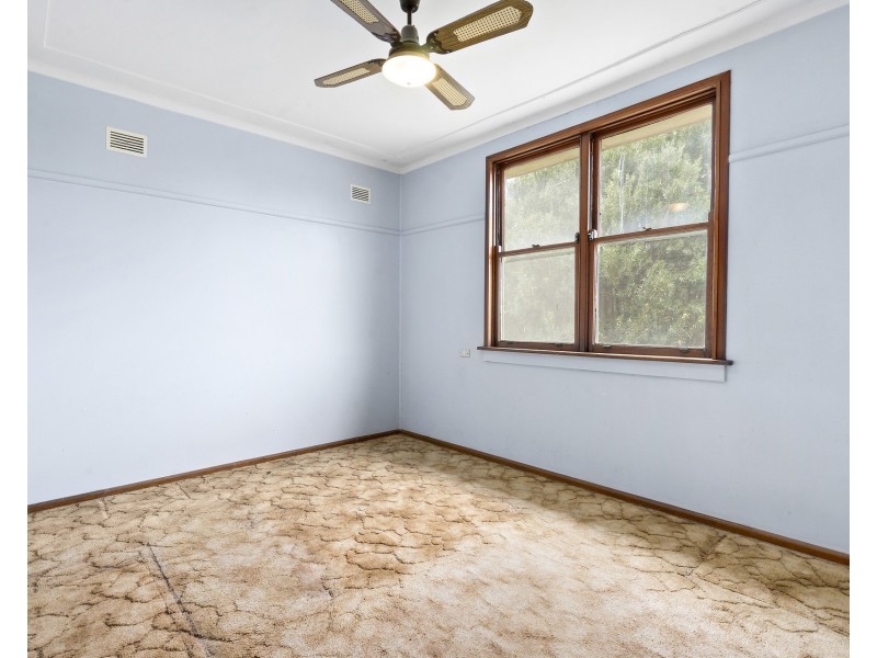 4 Fisher Road, Lalor Park NSW 2147