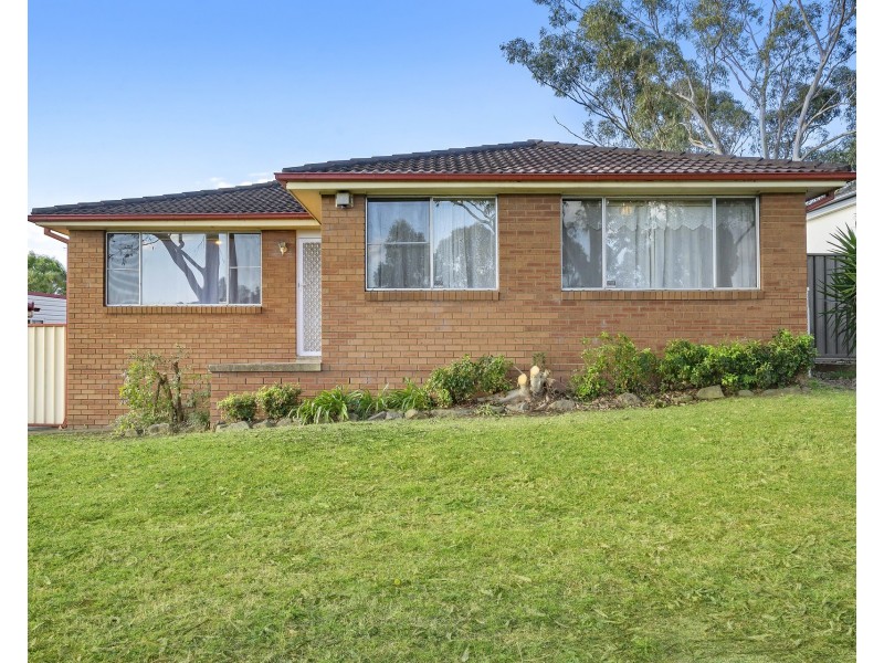 30 Glenn Street, Dean Park NSW 2761