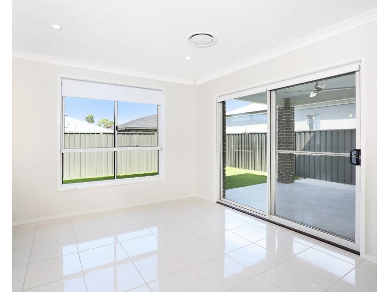 55 Pandorea Street, Claremont Meadows NSW 2747