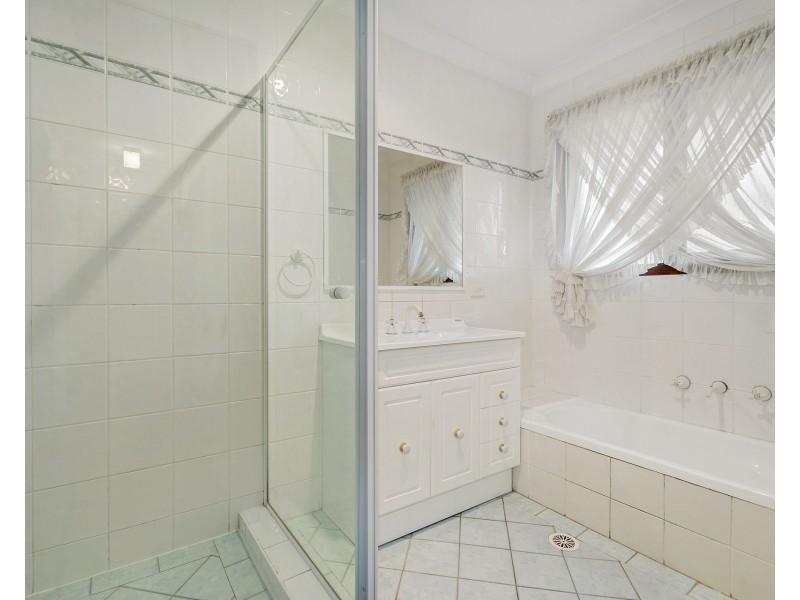 3 Kim Place, Toongabbie NSW 2146