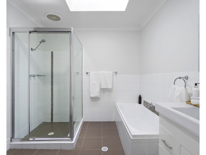 2/19 Fifth Avenue, Blacktown NSW 2148