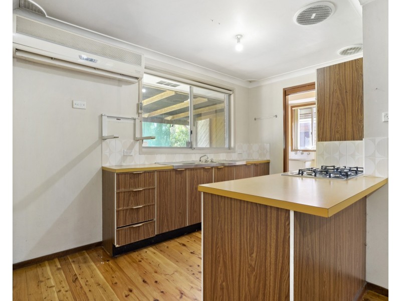 12 Rydal Street, Prospect NSW 2148