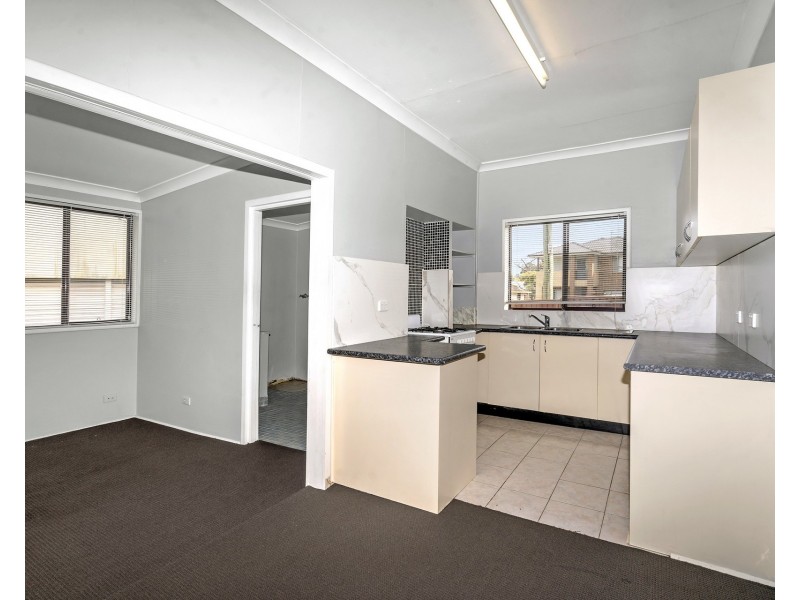 30 Dawn Drive, Seven Hills NSW 2147