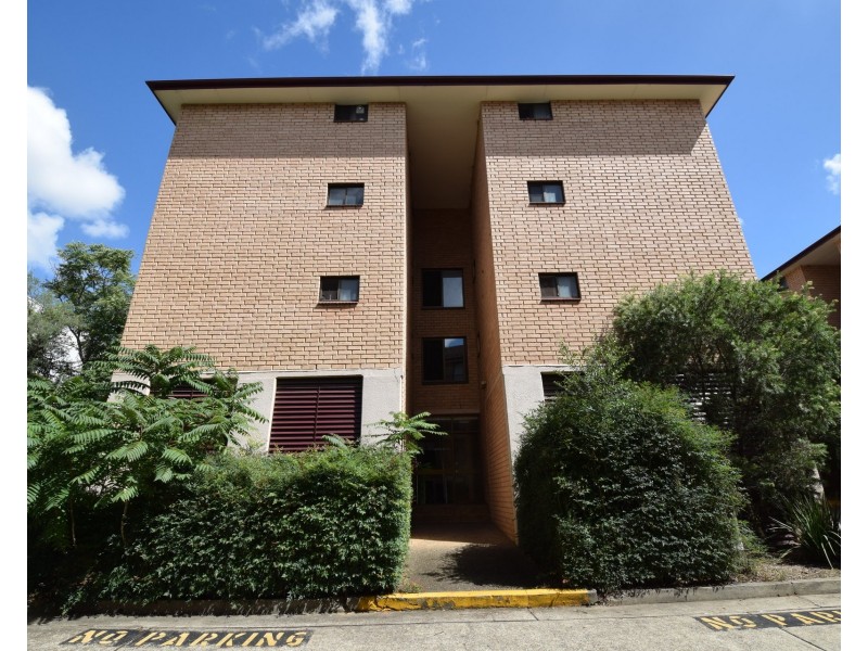 70/25 Mantaka Street, Blacktown NSW 2148