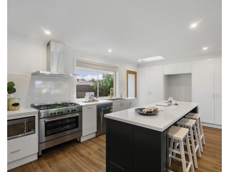 4 Sarre Place, Prospect NSW 2148