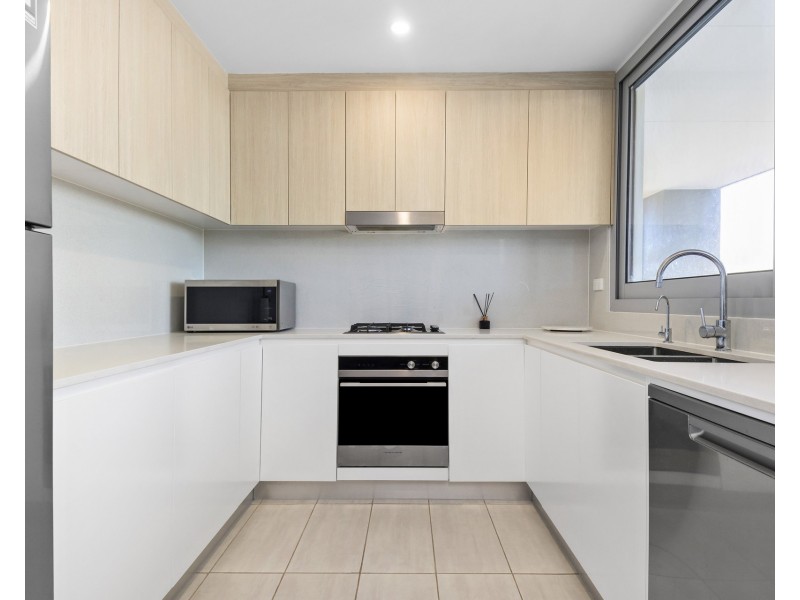 1002/5 Second Avenue, Blacktown NSW 2148
