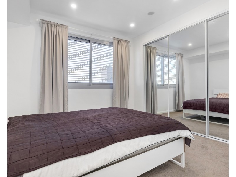 1002/5 Second Avenue, Blacktown NSW 2148