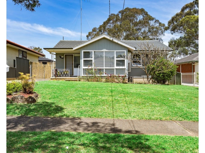 33 Hadrian Avenue, Blacktown NSW 2148