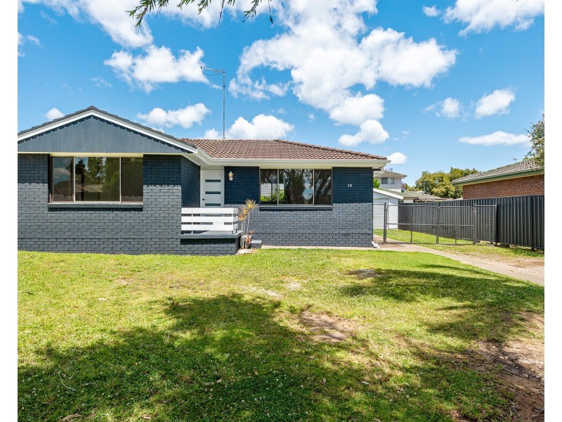 30 Ridgeway Crescent, Quakers Hill NSW 2763