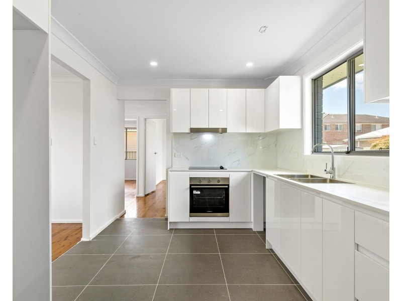 30 Ridgeway Crescent, Quakers Hill NSW 2763