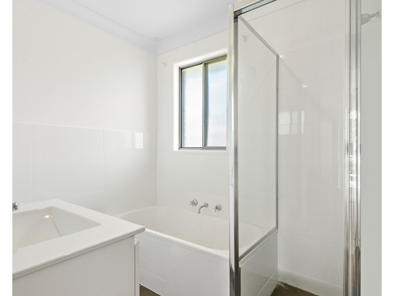 30 Ridgeway Crescent, Quakers Hill NSW 2763