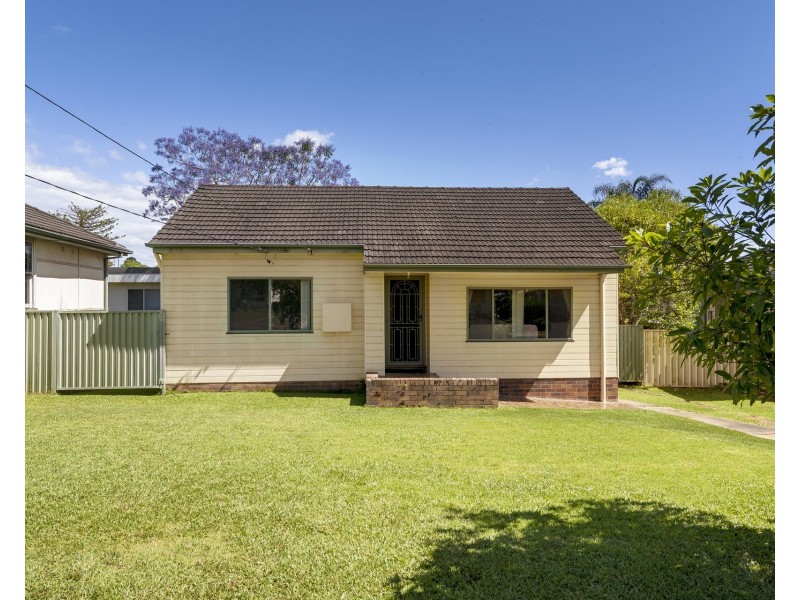 17 MacDonald Avenue, Lalor Park NSW 2147