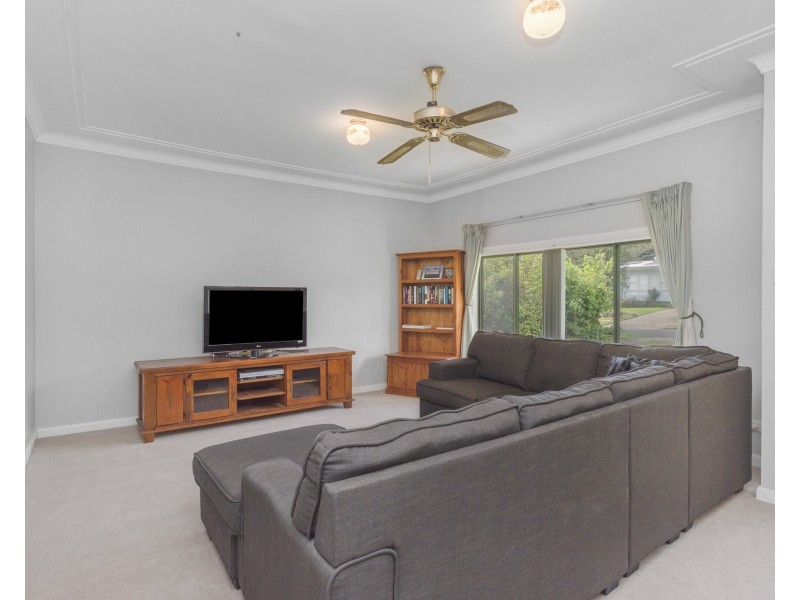 17 MacDonald Avenue, Lalor Park NSW 2147