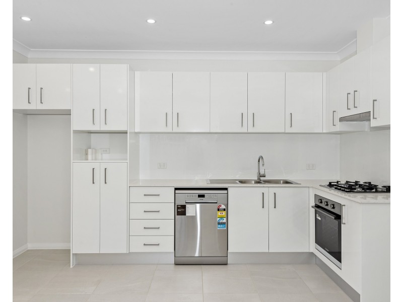 5a Burke Road, Lalor Park NSW 2147