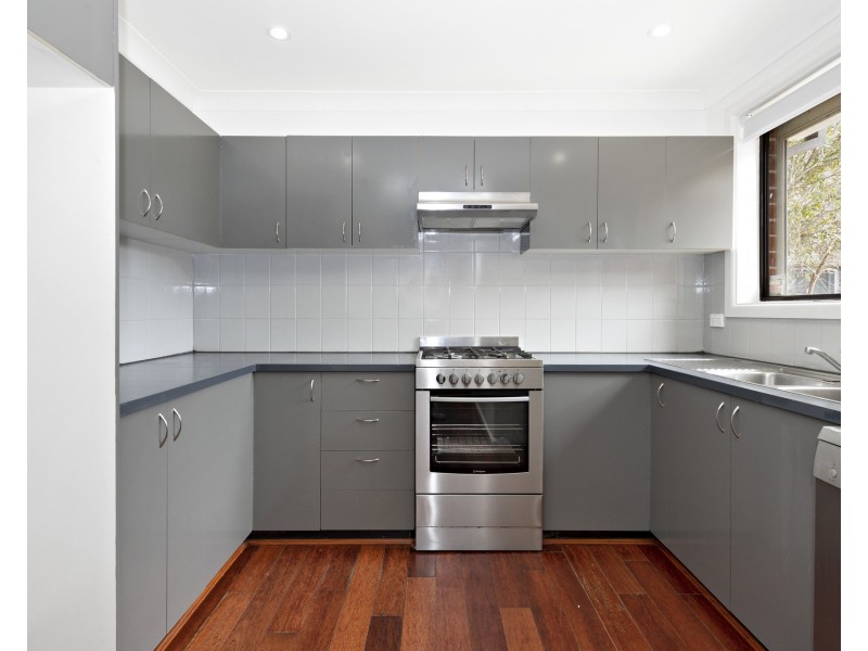 2/17 Short Street, Wentworthville NSW 2145