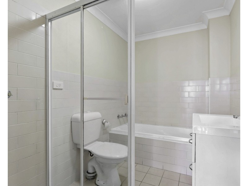 22/11-13 Fourth Avenue, Blacktown NSW 2148