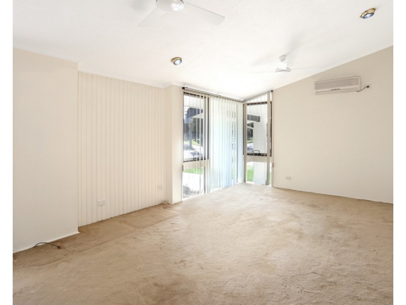 18 Loxwood Avenue, Cambridge Park NSW 2747