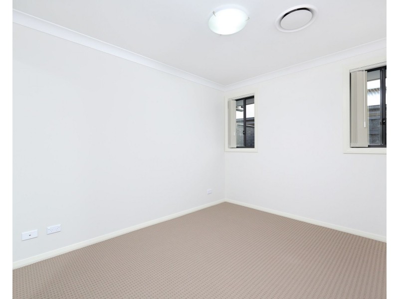 4B Eade Street, Oran Park NSW 2570