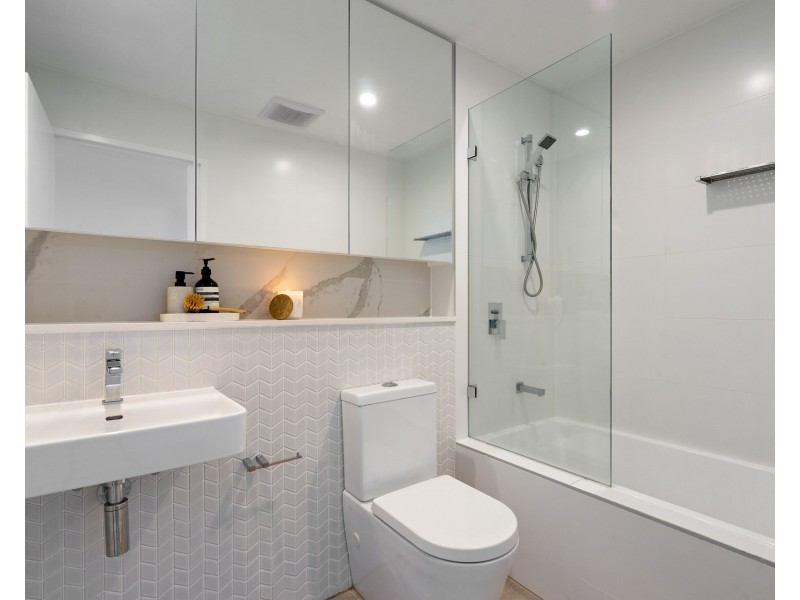 503/31 Carinya Street, Blacktown NSW 2148