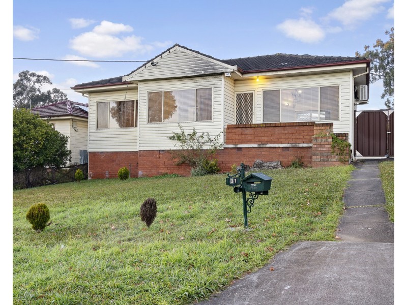 31 Tallawong Avenue, Blacktown NSW 2148