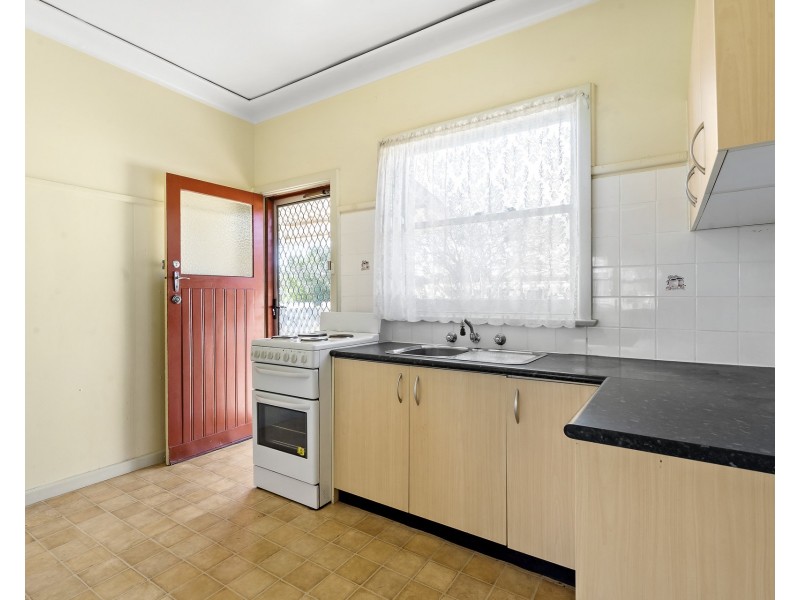 39 Tulloch Street, Blacktown NSW 2148