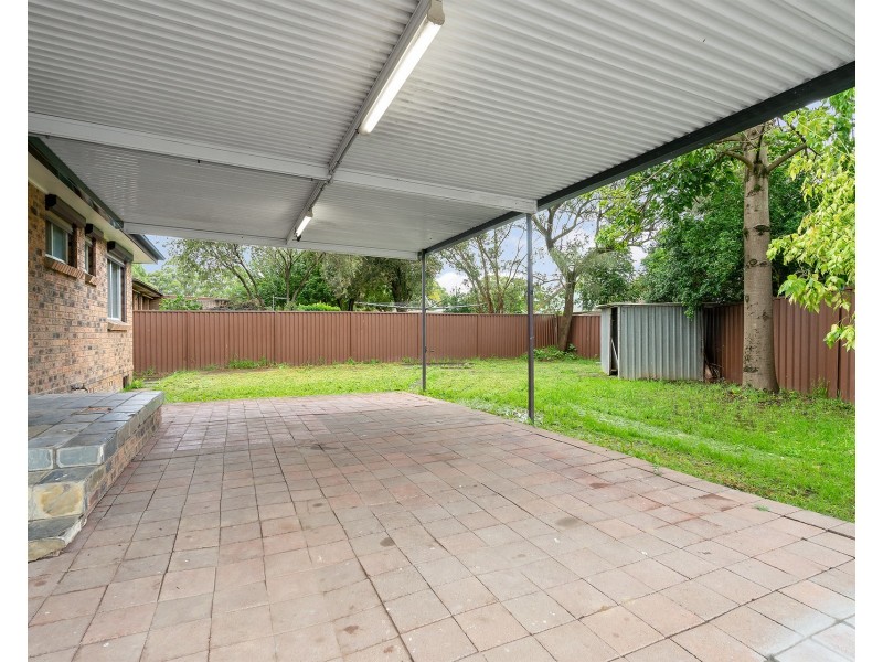 6 Canna Place, Quakers Hill NSW 2763