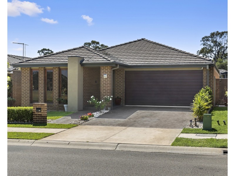 23 Saltbush Circuit, Ropes Crossing NSW 2760