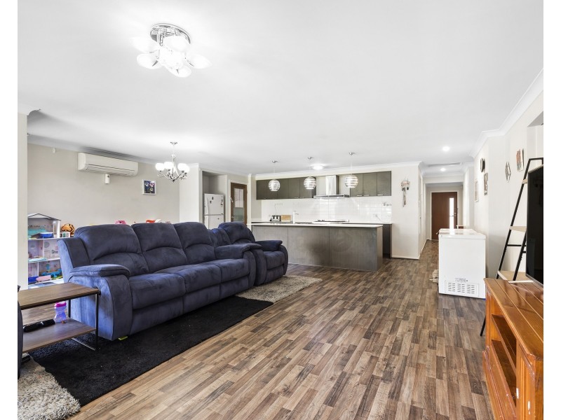 23 Saltbush Circuit, Ropes Crossing NSW 2760