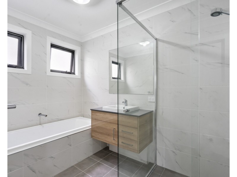 252 Sixth Avenue, Austral NSW 2179