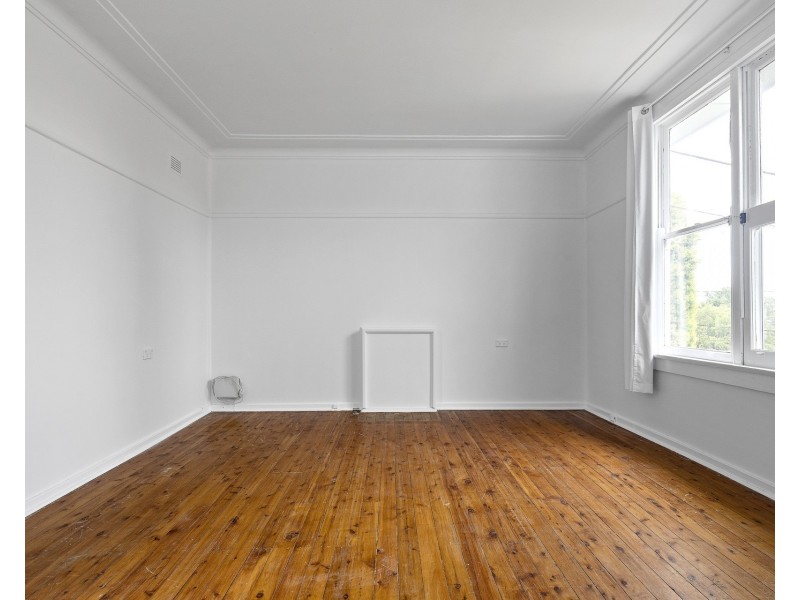 1 June Street, Seven Hills NSW 2147