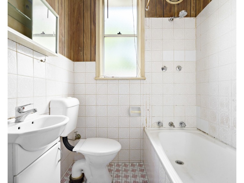 25 MacDonald Avenue, Lalor Park NSW 2147