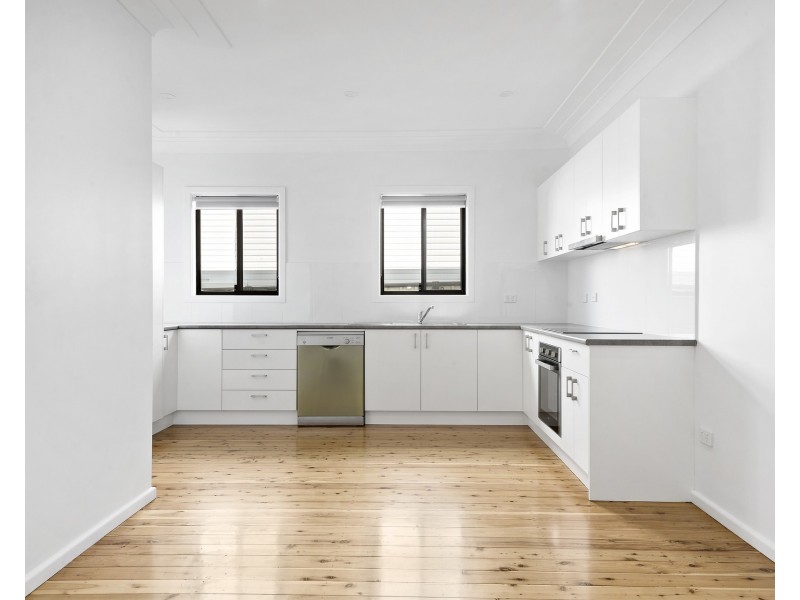 33 Blue Hills Crescent, Blacktown NSW 2148