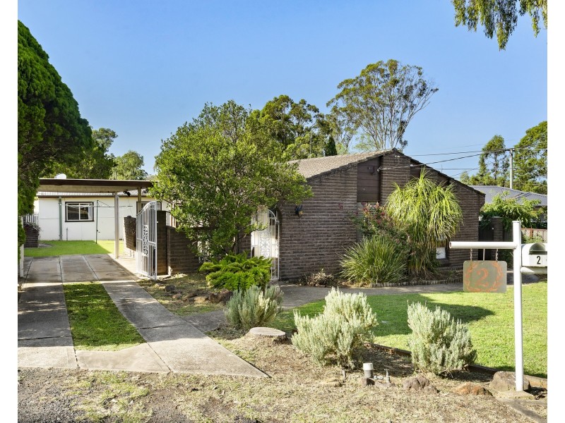 2 Pentland Street, Quakers Hill NSW 2763