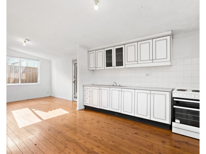 2 Pentland Street, Quakers Hill NSW 2763