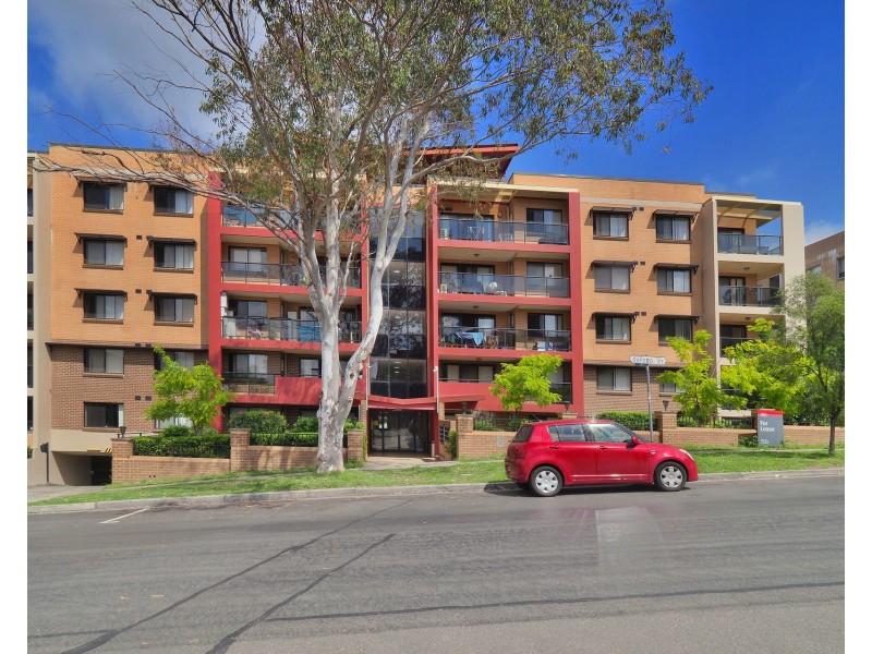 24/8-14 Oxford Street, Blacktown NSW 2148