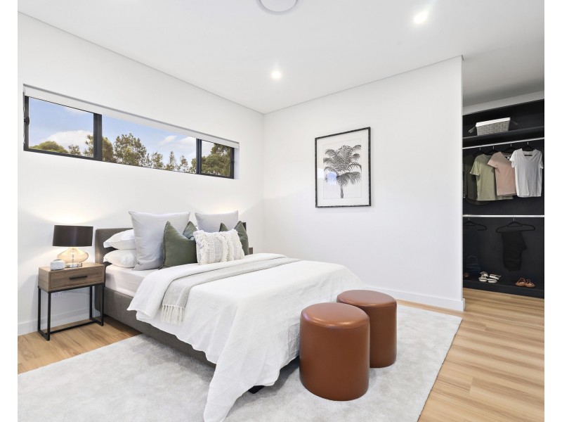 6 Lowry Road, Lalor Park NSW 2147