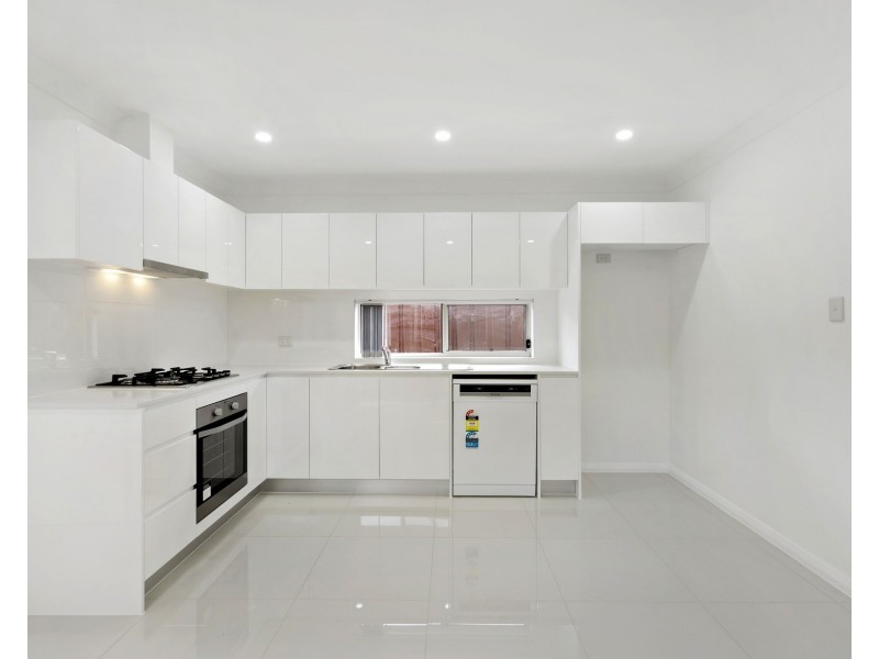 88A Todd Row, St Clair NSW 2759