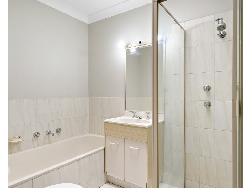 2/3 Reid Avenue, Westmead NSW 2145