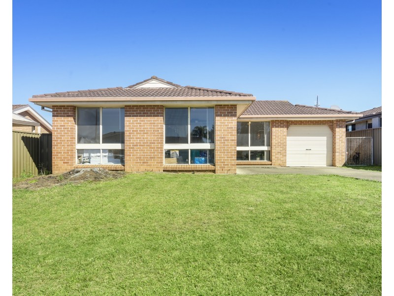 5 Aminta Crescent, Hassall Grove NSW 2761
