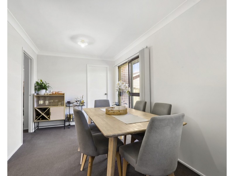 5 Aminta Crescent, Hassall Grove NSW 2761