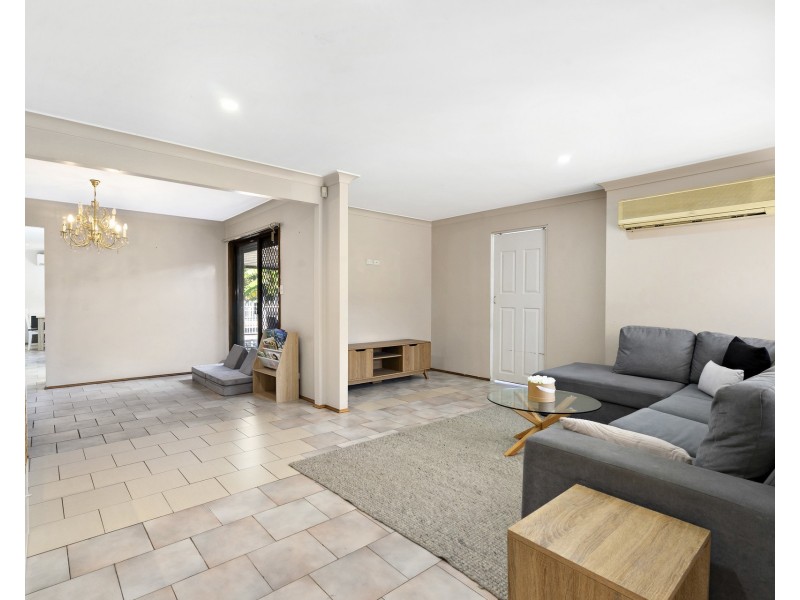 28 Broad Street, Prospect NSW 2148