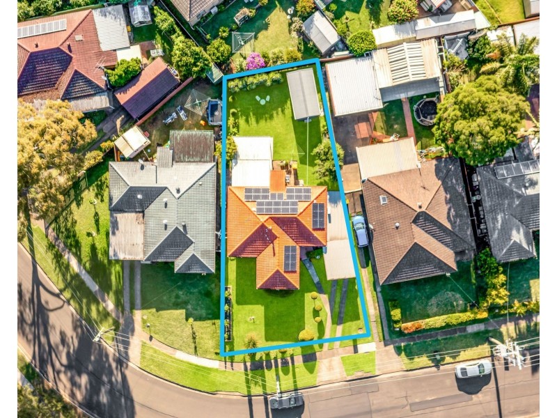 7 Memphis Crescent, Toongabbie NSW 2146
