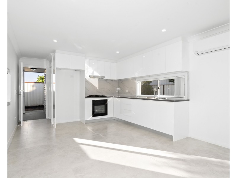 6a Kirsty Crescent, Hassall Grove NSW 2761