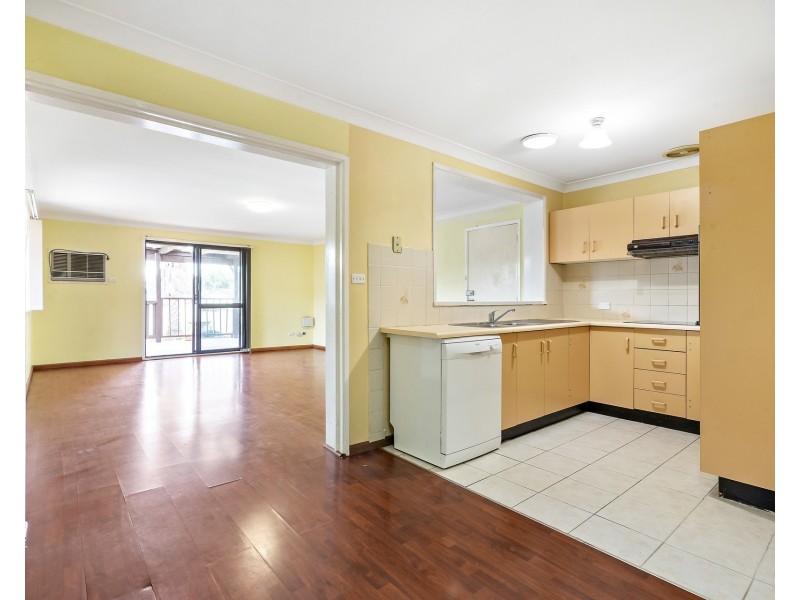 6 Dellit Place, Doonside NSW 2767