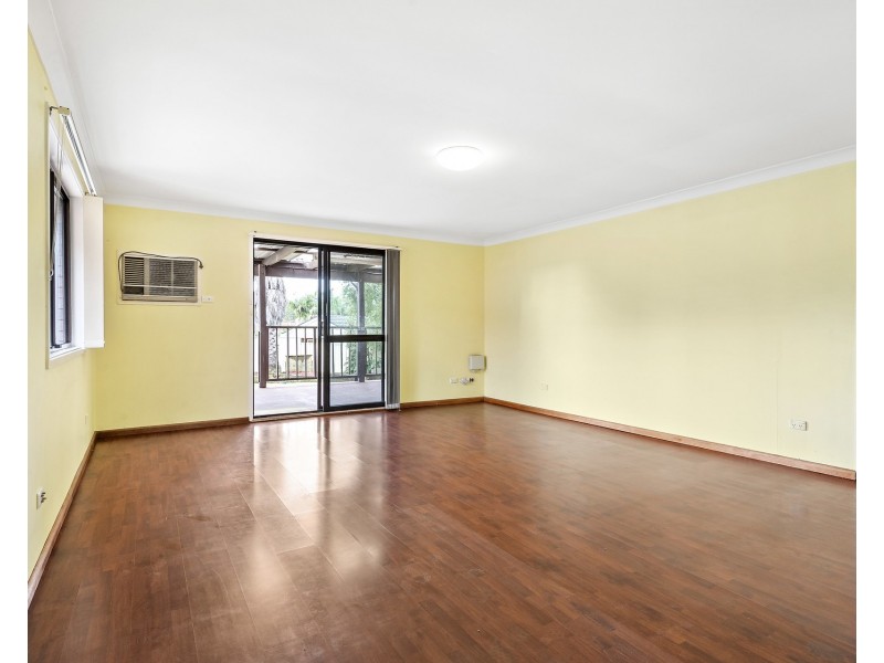 6 Dellit Place, Doonside NSW 2767