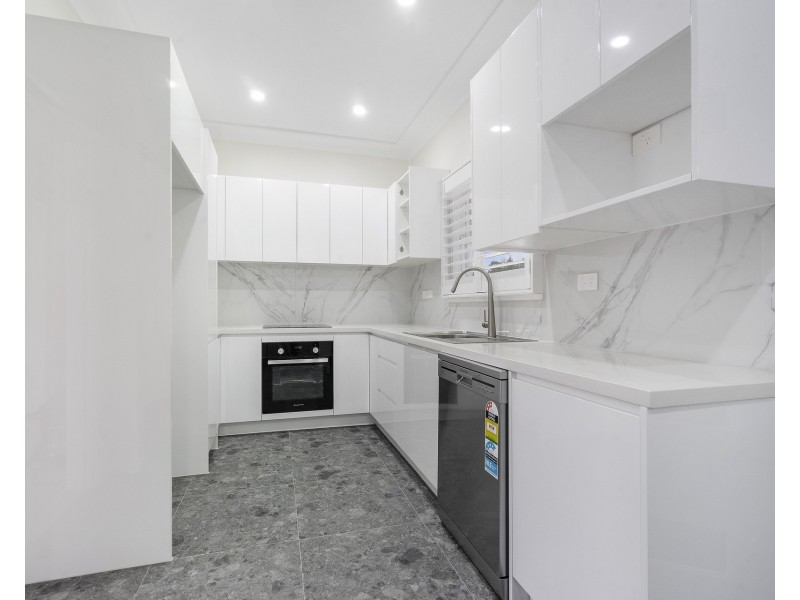 39 Matthew Crescent, Blacktown NSW 2148