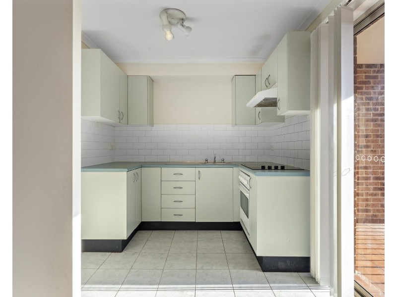 13/25-27 Fourth Avenue, Blacktown NSW 2148