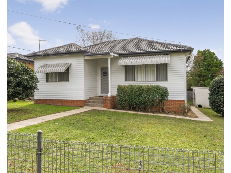 35 Orlando Crescent, Seven Hills NSW 2147